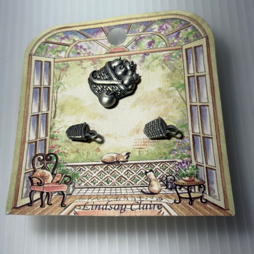 Vintage‎ Lindsay Claire Pewter Apple Basket Brooch Pin and Earrings on Backing